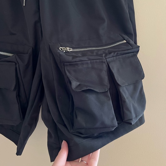 ◼️XANFOOL: Men’s size M, black tactical shorts w/pockets & stretchy waistband◼️ - Picture 6 of 10